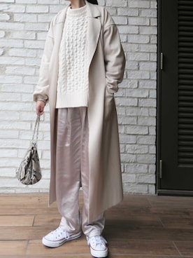 「アイテム（チェスターコート、ホワイト系）」を使った、kuririnさん（レディース・159cm）の冬コーディネート