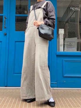 「グレージュ」｜「アイテム（オールインワン・サロペット）」を使った、kuririnさん（レディース・159cm）の春コーディネート