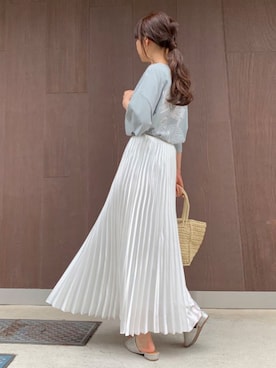 「CORNERS（コーナーズ）のサテンプリーツスカート（スカート）」を使った、kuririnさん（レディース・159cm）の夏コーディネート