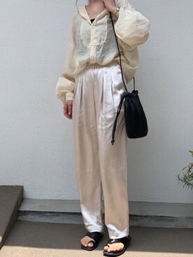 「CORNERS（コーナーズ）のヴィンテージサテンリラックスパンツ（その他パンツ）」を使った、kuririnさん（レディース・159cm）の夏コーディネート