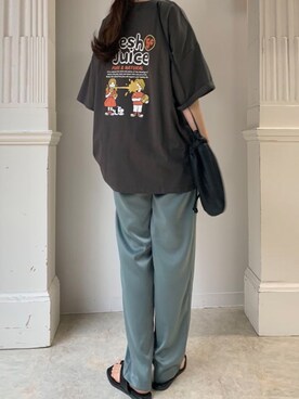 「CORNERS（コーナーズ）のヴィンテージサテンリラックスパンツ（その他パンツ）」を使った、kuririnさん（レディース・159cm）の夏コーディネート