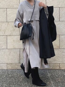 「コラボ」｜「アイテム（トレンチコート）」を使った、kuririnさん（レディース・159cm）の冬コーディネート