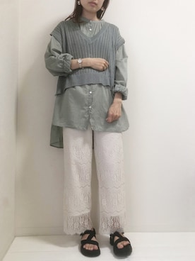 「earth music&ecology（アースミュージックアンドエコロジー）のアイテム（ベスト）」を使った、ichiさん（レディース・163cm）の春コーディネート