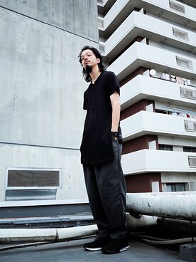 「Yohji Yamamoto（ヨウジヤマモト）のアイテム（トップス）」を使った、トヲルさん（メンズ・180cm）の夏コーディネート