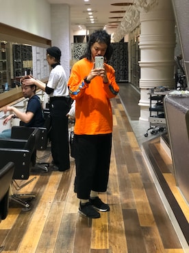 「Onitsuka Tiger × ANDREA POMPILIO（オニツカタイガーアンドレアポンピリオ）のアイテム（シューズ）」を使った、トヲルさん（メンズ・180cm）の春コーディネート