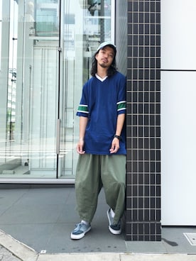「is-ness（イズネス）のアイテム（パンツ）」を使った、トヲルさん（メンズ・180cm）の夏コーディネート