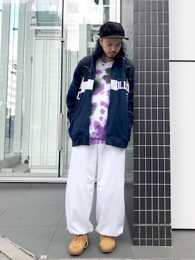 「オーバーサイズ」｜「アイテム（ジャージ）」を使った、トヲルさん（メンズ・180cm）の春コーディネート
