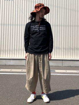 「迷彩」｜「アイテム（パンツ）」を使った、トヲルさん（メンズ・180cm）の春コーディネート