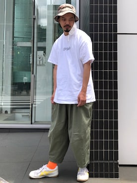 「is-ness（イズネス）のアイテム」を使った、トヲルさん（メンズ・180cm）の夏コーディネート