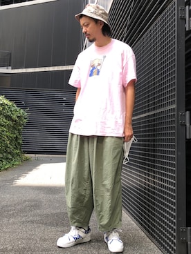 「is-ness（イズネス）のアイテム」を使った、トヲルさん（メンズ・180cm）の夏コーディネート