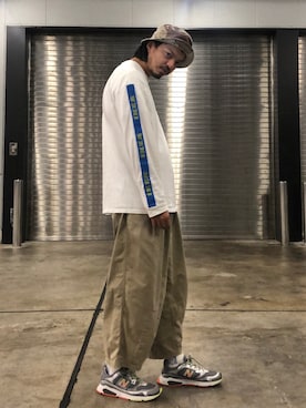 「is-ness（イズネス）のアイテム」を使った、トヲルさん（メンズ・180cm）の秋コーディネート
