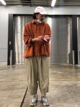「is-ness（イズネス）のアイテム」を使った、トヲルさん（メンズ・180cm）の秋コーディネート