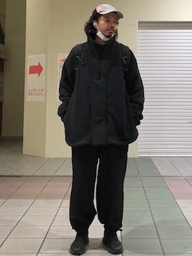 「is-ness（イズネス）のアイテム」を使った、トヲルさん（メンズ・180cm）の秋コーディネート