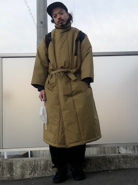 「BISHOOL（ビシュール）のアイテム（パンツ）」を使った、トヲルさん（メンズ・180cm）の冬コーディネート
