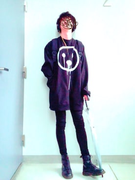 「LAD MUSICIAN（ラッドミュージシャン）のアイテム（スウェット）」を使った、Calimeroさん（メンズ・176cm）の春コーディネート