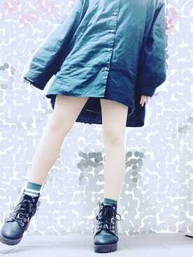 「HARE（ハレ）のアイテム（シャツ/ブラウス、ブラック系）」を使った、しゃらちゃんさん（レディース・152cm）の冬コーディネート