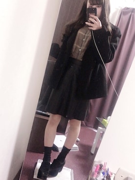 「VINTAGE（ヴィンテージ）のアイテム（ピーコート）」を使った、aqqriさん（レディース・157cm）の春コーディネート