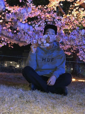 「HUF」｜「アイテム（スリッポン）」を使った、kAiToさん（メンズ・172cm）の春コーディネート