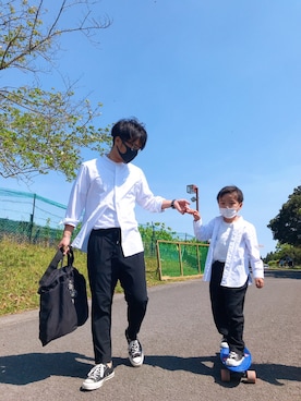 「お揃いコーデ」｜「アイテム（スラックス）」を使った、S,hak,Ｙさん（メンズ・170cm）の春コーディネート