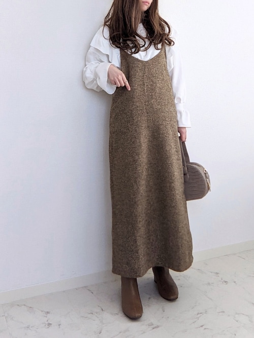 Dholic ディーホリック のスウェットを使った人気ファッションコーディネート Sciaky