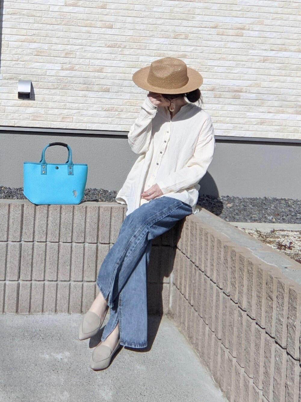 Auntie Rosa Holiday（アンティローザホリデー）の「キーネックダブル