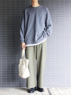 「Graphpaper（グラフペーパー）のアイテム（Tシャツ/カットソー）」を使った、Ryuさん（メンズ・183cm）の秋コーディネート
