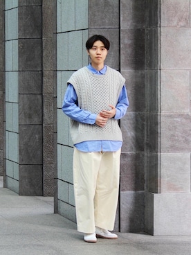 「URU（ウル）のアイテム（ベスト）」を使った、Ryuさん（メンズ・183cm）の春コーディネート