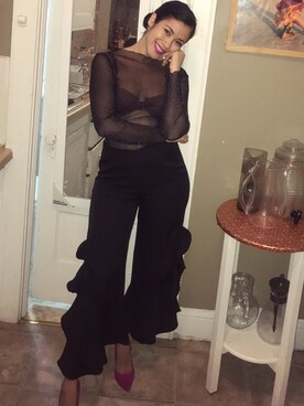 「BCBG（ビーシービージー）のアイテム」を使った、denecy zamora さん（レディース・157cm）の秋コーディネート