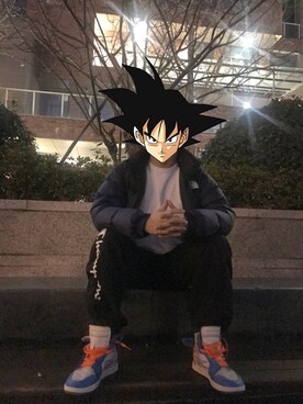 「Champion（チャンピオン）のアイテム（チノパンツ）」を使った、Evanさん（メンズ・170cm）の冬コーディネート