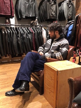 「カウチンセーター」｜「アイテム（パンツ）」を使った、sugaさん（メンズ・177cm）の秋コーディネート