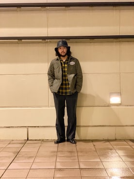「スタッフセンバツ」｜「アイテム（ダウンジャケット/コート）」を使った、sugaさん（メンズ・177cm）の冬コーディネート