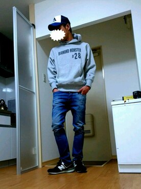 「チャンピオン パーカー」｜「アイテム（帽子）」を使った、shinzoさん（メンズ・175cm）の春コーディネート