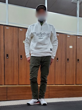 「reversal（リバーサル）のアイテム（帽子）」を使った、shinzoさん（メンズ・175cm）の冬コーディネート