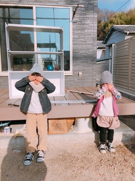 「babygap」｜「アイテム（デニムジャケット）」を使った、ru_ne girls さん（キッズ・100cm）の冬コーディネート