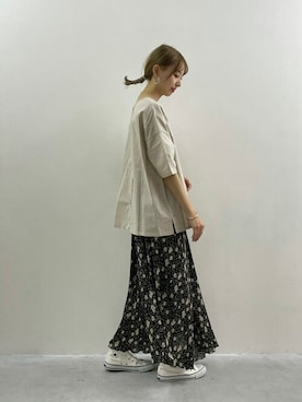 「ITEMS URBANRESEARCH（アイテムズ アーバンリサーチ）のアイテム（チュニック）」を使った、mokaさん（レディース・165cm）の夏コーディネート
