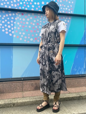 「AVIREX（アヴィレックス）のアイテム（シャツワンピース）」を使った、Natsumiさん（レディース・155cm）の春コーディネート
