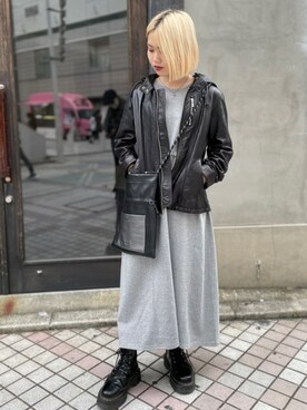 「AVIREX（アヴィレックス）のアイテム（ライダースジャケット）」を使った、Natsumiさん（レディース・155cm）の秋コーディネート