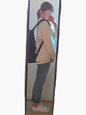 「ARROW（アロー）のアイテム（スウェット）」を使った、Yさん（レディース・156cm）の春コーディネート