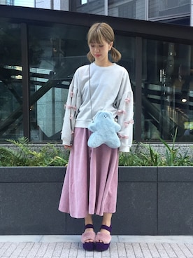 「アイテム（その他シューズ、パープル系）」を使った、merry jenny 梅田店さん（レディース・160cm）の夏コーディネート