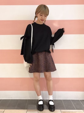 「merry jenny（メリージェニー）のアイテム（スウェット）」を使った、merry jenny 梅田店さん（レディース・160cm）の秋コーディネート
