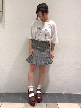 「アイテム（その他シューズ、レッド系）」を使った、merry jenny 梅田店さん（レディース・150cm）の夏コーディネート