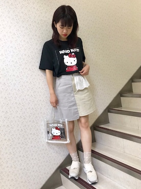 「アイテム（Tシャツ/カットソー、ブラック系）」を使った、merry jenny 梅田店さん（レディース・155cm）の夏コーディネート