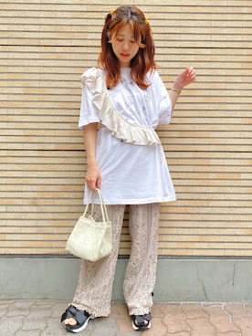 「アイテム（ハンドバッグ、グリーン系）」を使った、merry jenny 梅田店さん（レディース・154cm）の夏コーディネート