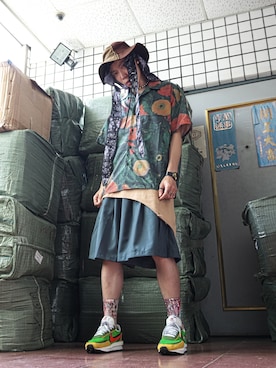 「Slightly Numb」｜亞當碎骨さん（メンズ・175cm）の夏コーディネート