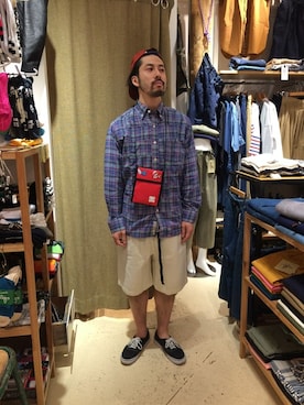 「Gramicci（グラミチ）のアイテム（チノパンツ）」を使った、牛木さん（メンズ・165cm）の春コーディネート