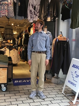 「SAS（エスエーエス）のアイテム（スニーカー）」を使った、牛木さん（メンズ・165cm）の春コーディネート
