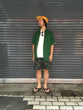 「スポサン」｜「アイテム（キャップ）」を使った、牛木さん（メンズ・165cm）の夏コーディネート