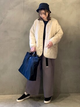 「niko and...（ニコアンド）のアイテム（ノーカラージャケット）」を使った、ハラミさん（レディース・167cm）の春コーディネート