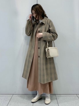 「niko and...（ニコアンド）のアイテム（ステンカラーコート）」を使った、ハラミさん（レディース・167cm）の春コーディネート