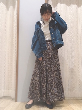 「earth music&ecology（アースミュージックアンドエコロジー）の綺麗マーメイドスカート(パターン) ＊（スカート）」を使った、MIKA◎さん（レディース・152cm）の秋コーディネート